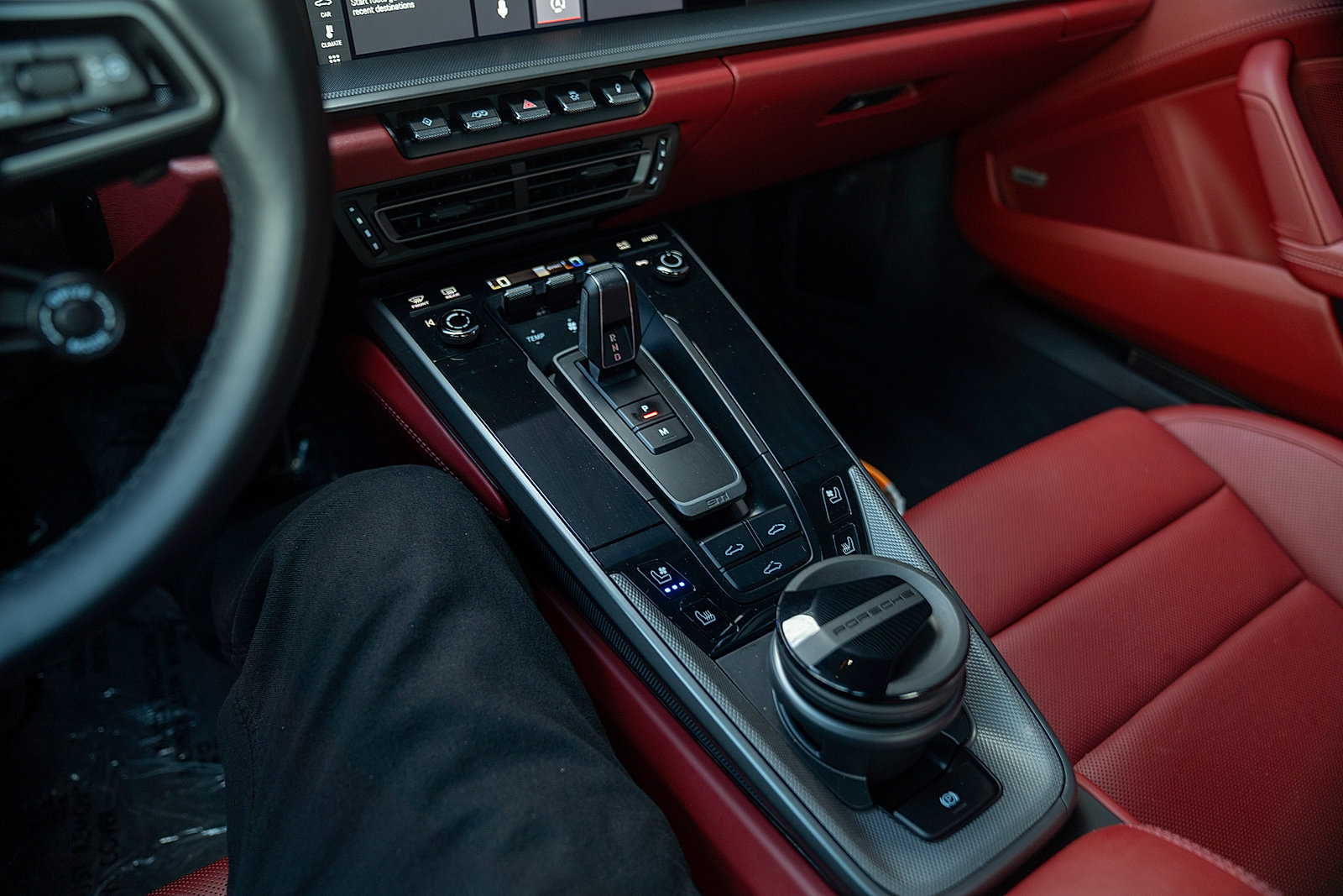 Certified 2020 Porsche 911 Carrera 4S AWD/4WD image 14