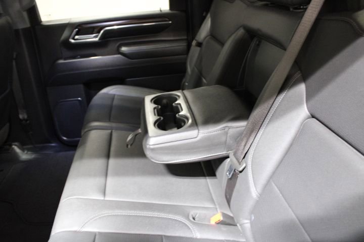 Used 2024 GMC Sierra 2500 SLT w/ SLT Convenience Package image 23