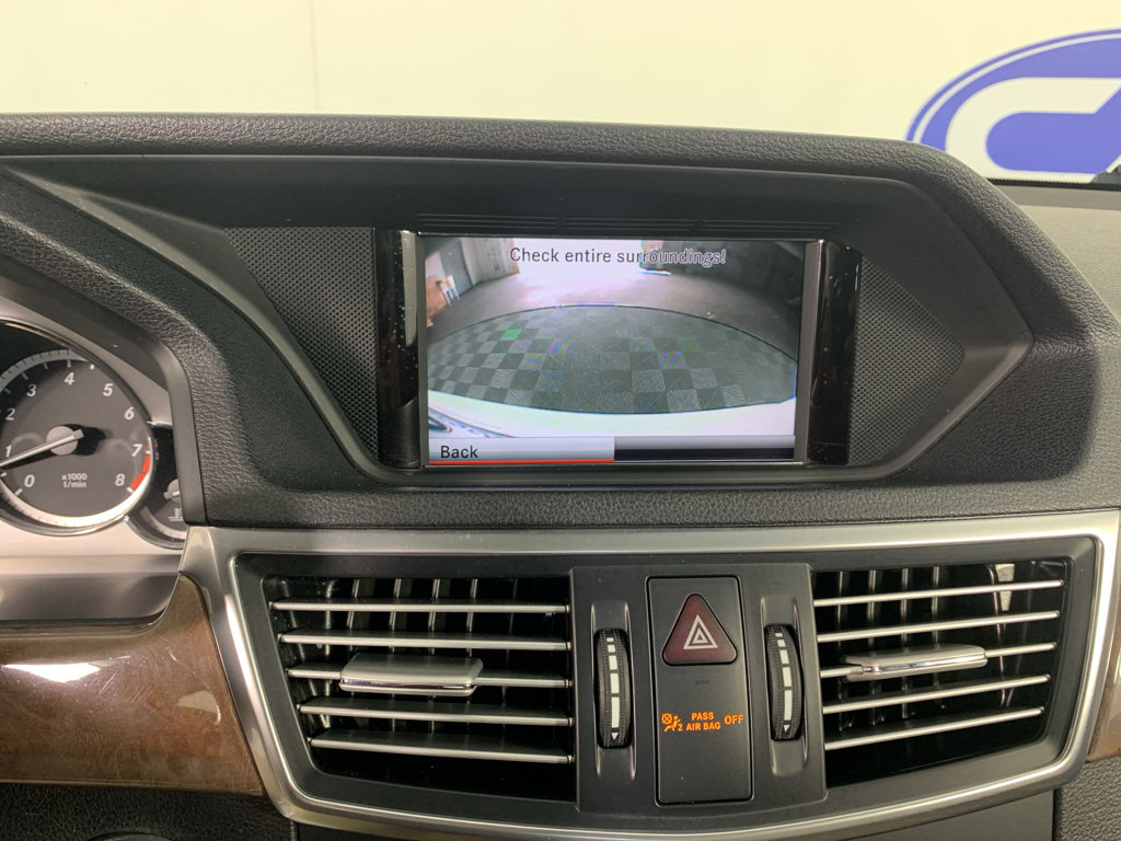 Used 2013 Mercedes-Benz E 350 4MATIC Sedan image 25