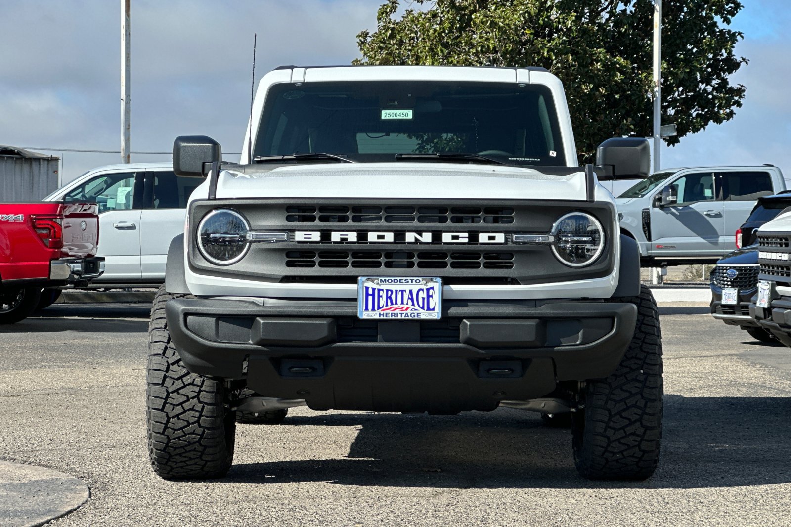 Used 2025 Ford Bronco 4-Door AWD/4WD image 29