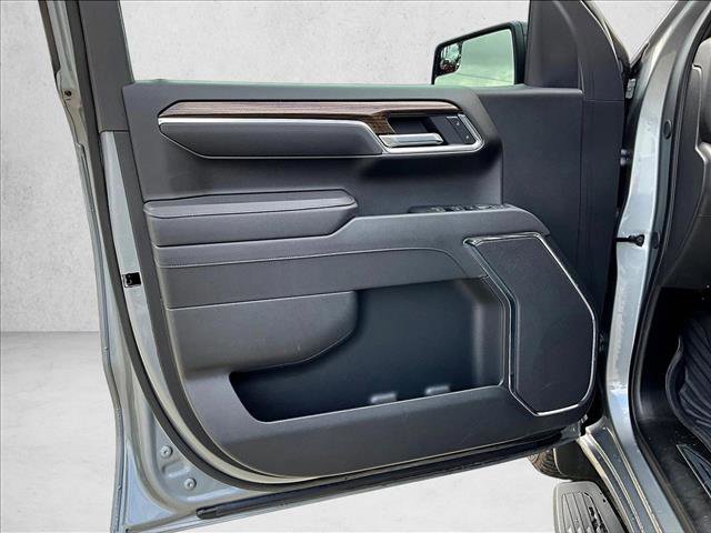 Certified 2025 Chevrolet Silverado 1500 RST w/ Z71 Off-Road Package AWD/4WD image 18