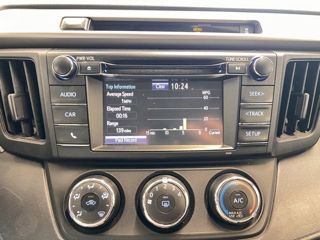 Used 2016 Toyota RAV4 LE image 20