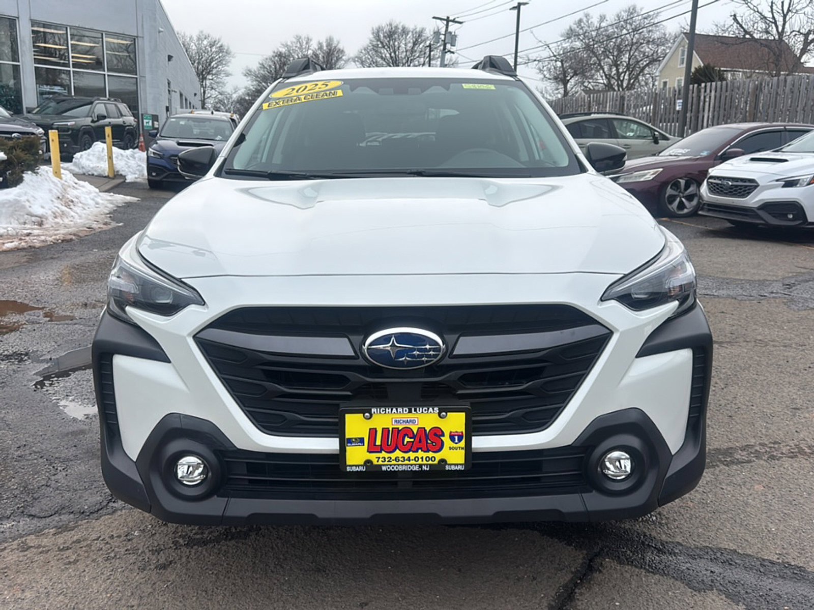 Certified 2024 Subaru Outback Premium AWD/4WD image 3