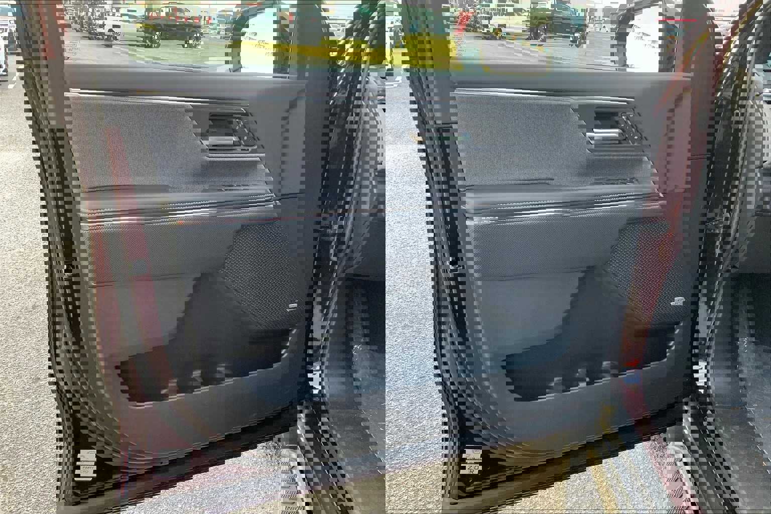 New 2026 GMC Sierra EV Elevation w/ Premium Package image 10