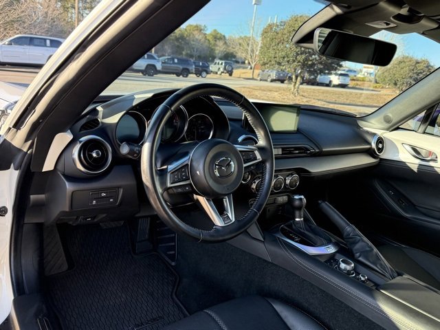Used 2024 MAZDA MX-5 Miata RF Grand Touring w/ Weather Package image 16