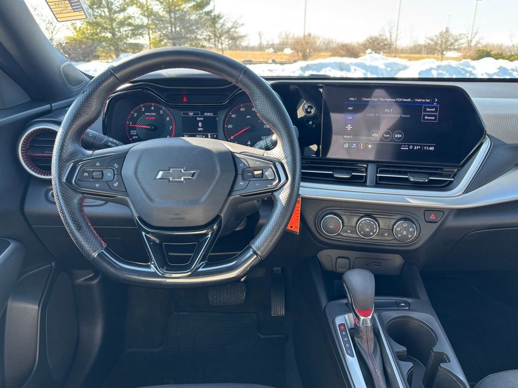 Used 2024 Chevrolet Trax RS w/ Driver Confidence Package image 21