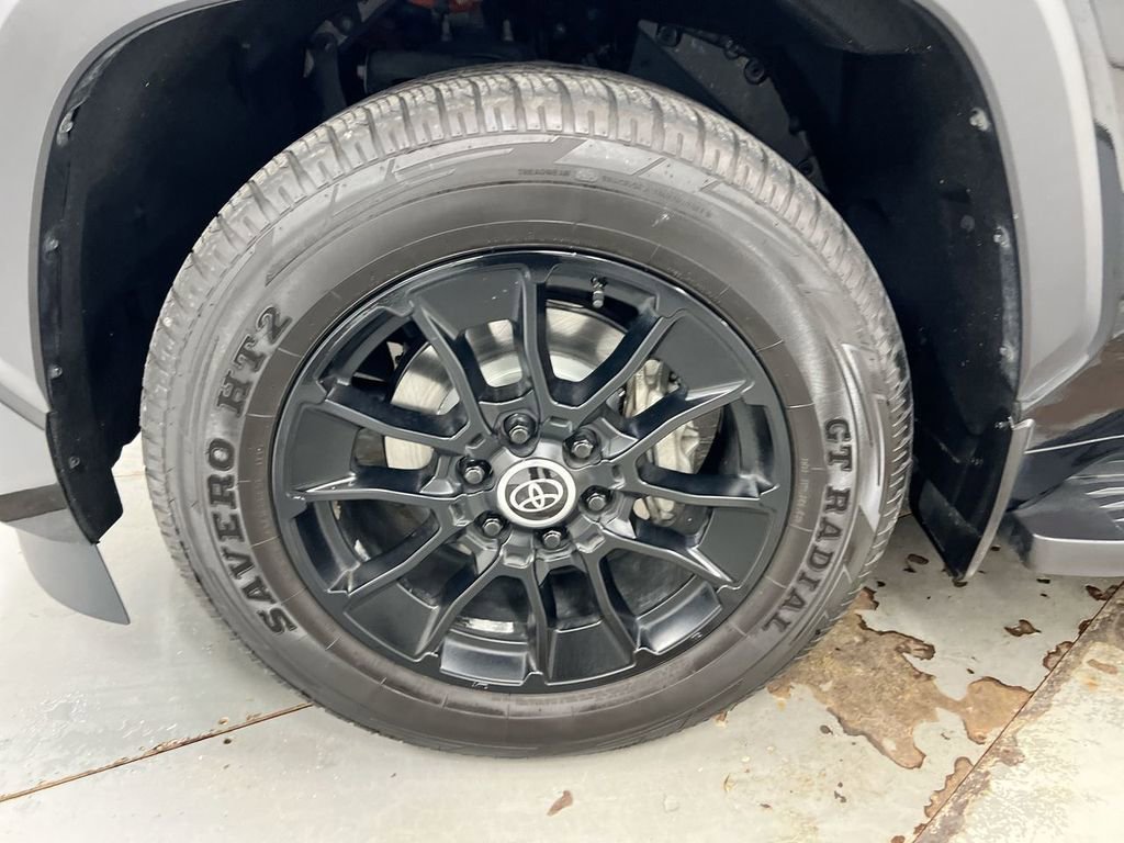 Used 2024 Toyota Sequoia SR5 w/ SR5 Premium Package image 28