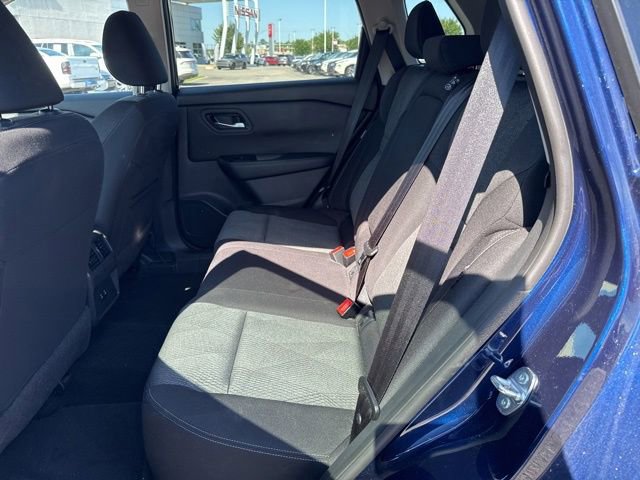 Used 2024 Nissan Rogue SV FWD image 18