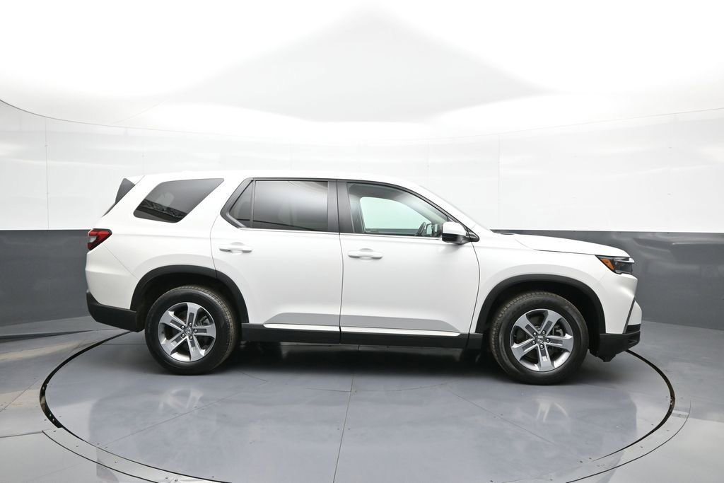 Used 2023 Honda Pilot EX-L image 5