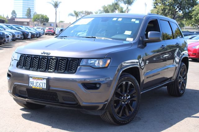 Used 2019 Jeep Grand Cherokee Altitude RWD image 8