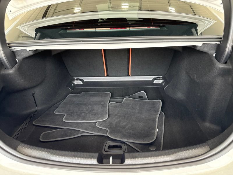 Used 2023 Mercedes-Benz C 300 4MATIC Sedan image 9