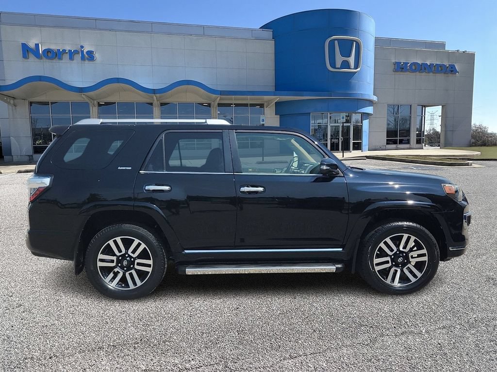 Used 2014 Toyota 4Runner Limited AWD/4WD image 5
