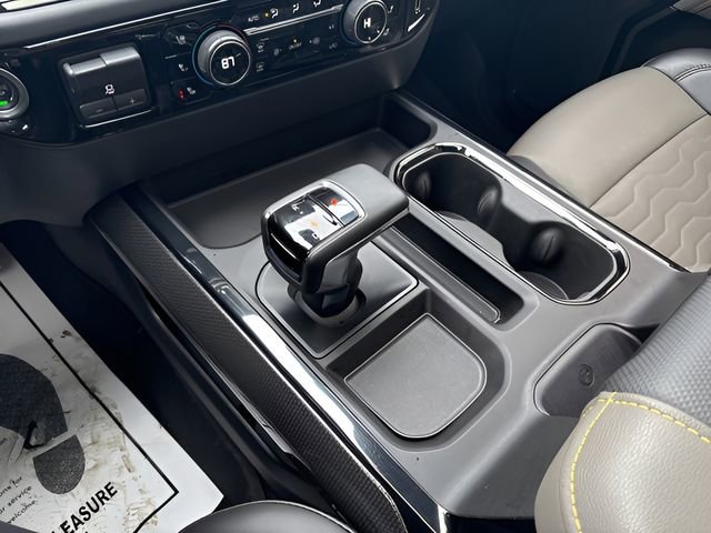 Used 2023 Chevrolet Silverado 1500 ZR2 image 19