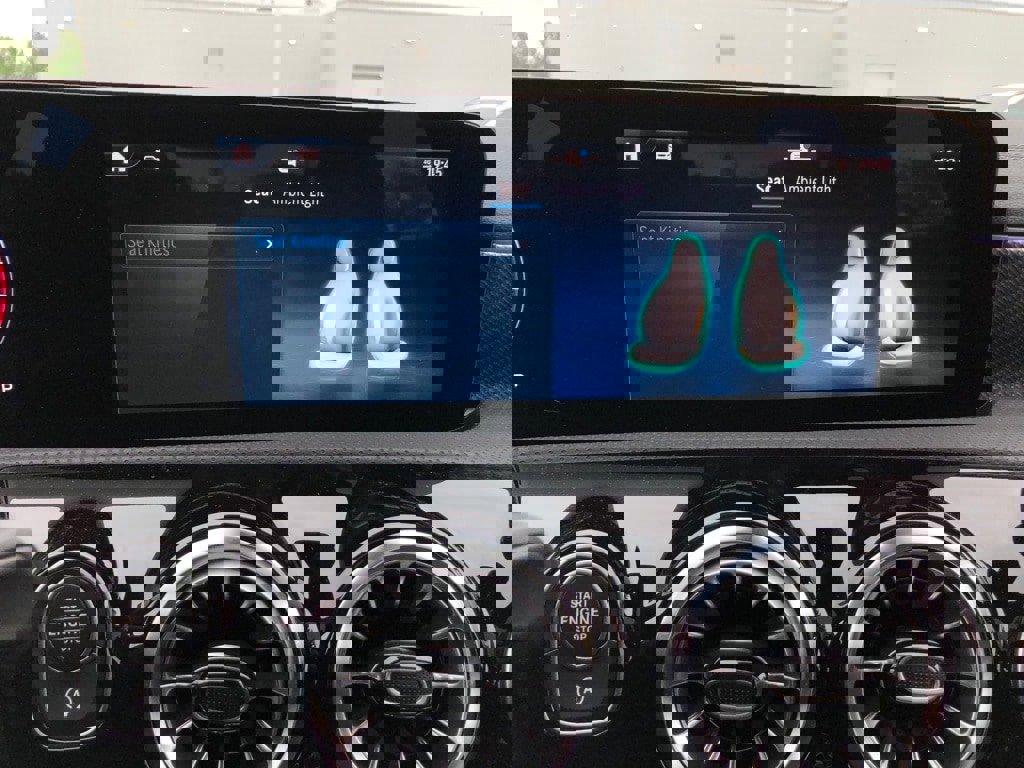 New 2025 Mercedes-Benz CLA 250 4MATIC image 22