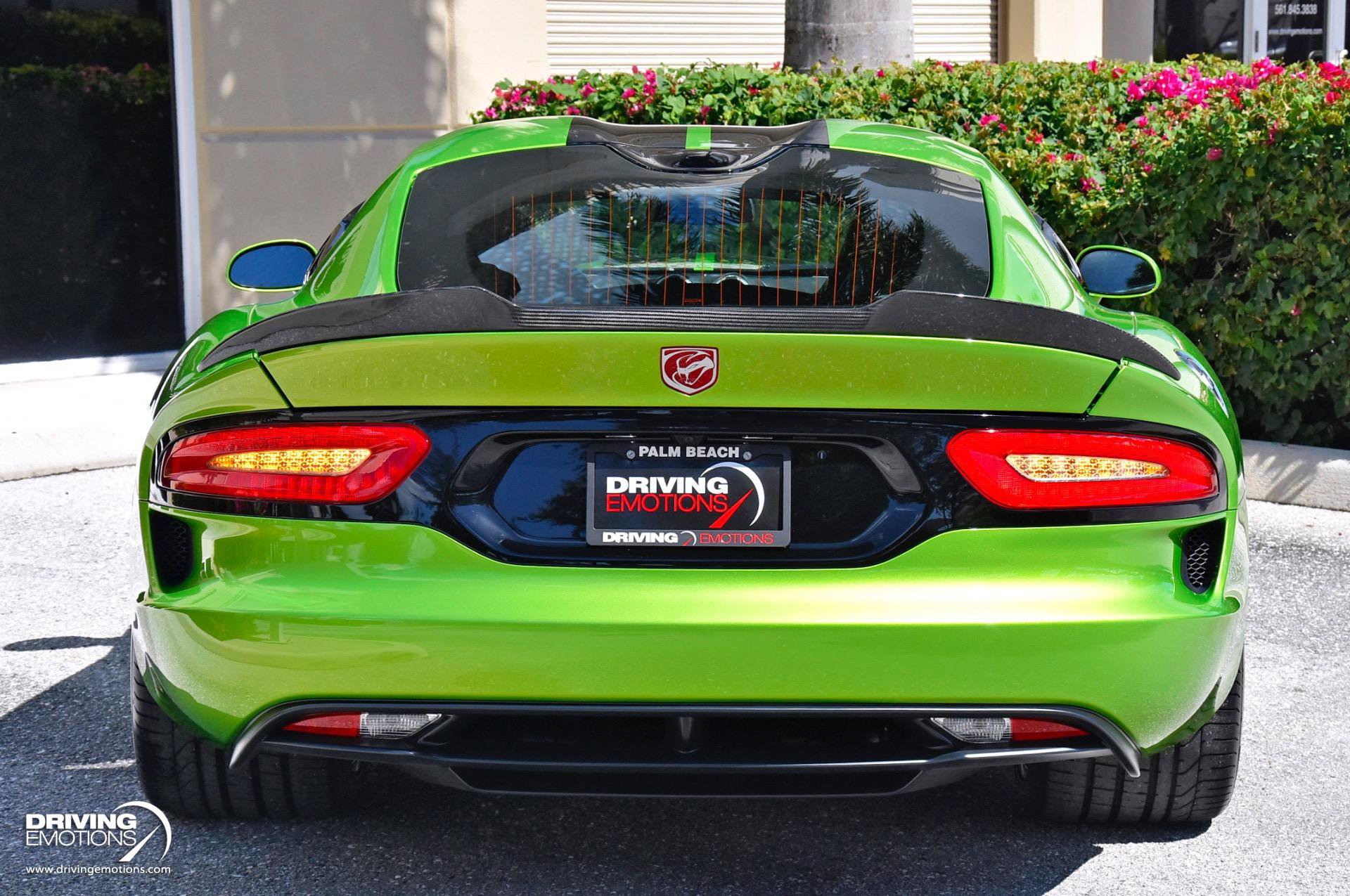 Used 2017 Dodge Viper GTC w/ Advanced Aerodynamics Package RWD image 21