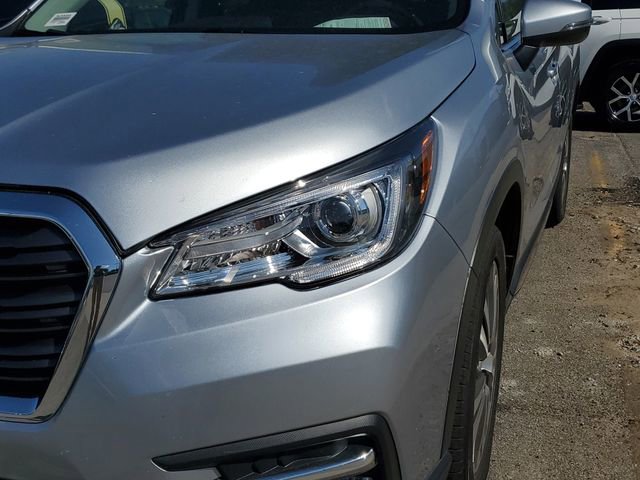 Used 2022 Subaru Ascent Limited w/ Technology Package AWD/4WD image 4