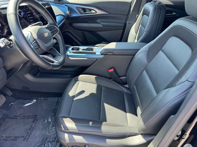 Certified 2025 Chevrolet Equinox EV LT w/ Convenience Package image 14