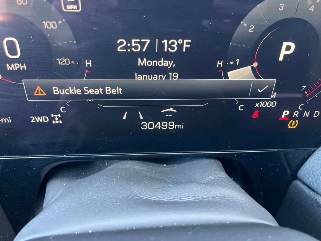 Used 2025 GMC Yukon Denali image 31