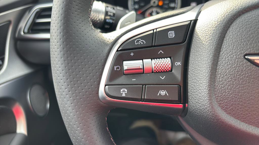 New 2026 Genesis G70 2.5T Prestige image 35