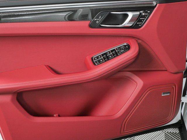 New 2026 Porsche Macan S AWD/4WD image 6