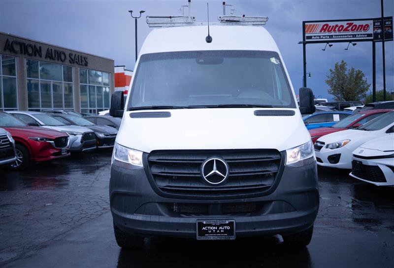 Used 2023 Mercedes-Benz Sprinter 2500 w/ Parking Package image 3