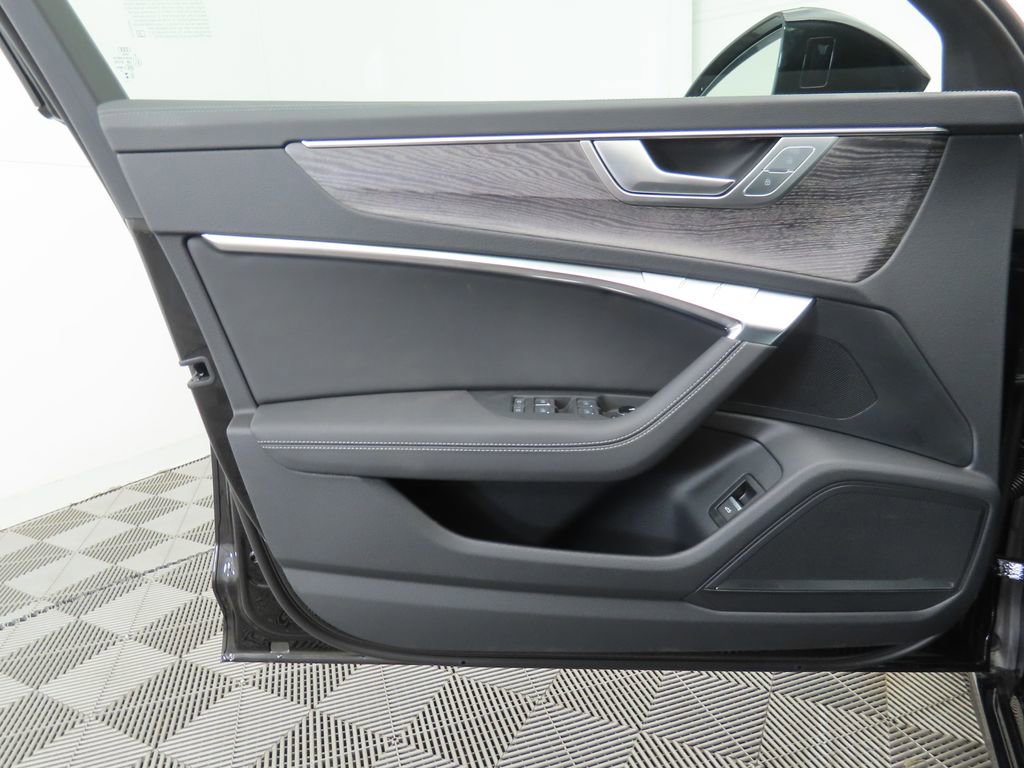 New 2025 Audi A6 Premium Plus image 24