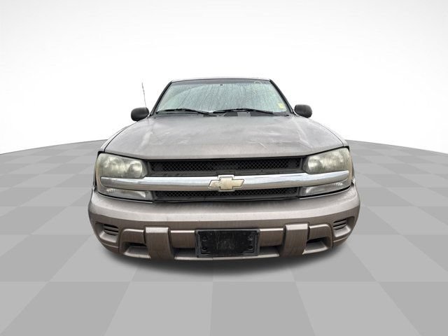 Used 2006 Chevrolet TrailBlazer LS w/ Skid Plate Package AWD/4WD image 2