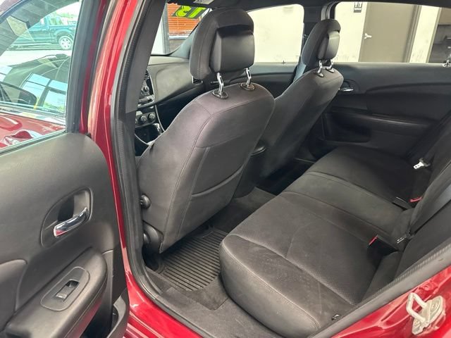 Used 2013 Chrysler 200 LX FWD image 18