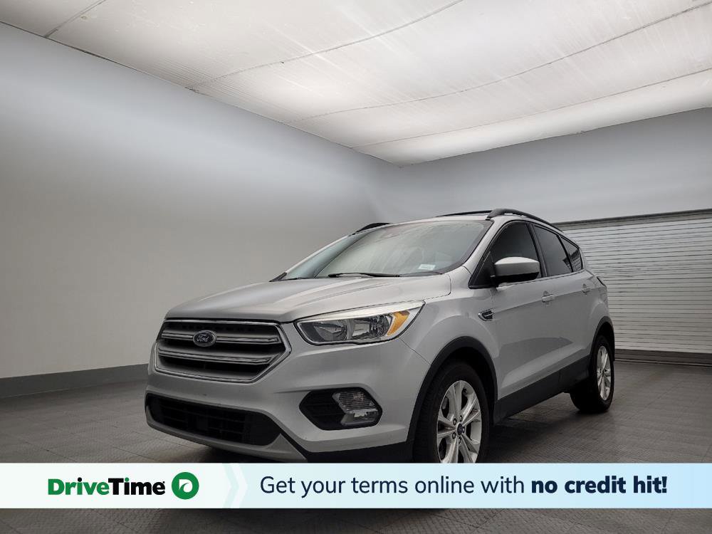 Used 2018 Ford Escape SE w/ Ford Safe & Smart Package image 1