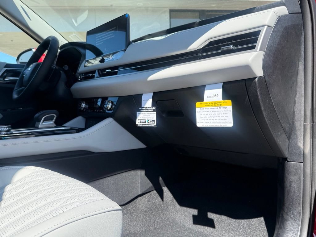 New 2026 Mitsubishi Outlander SEL FWD image 19