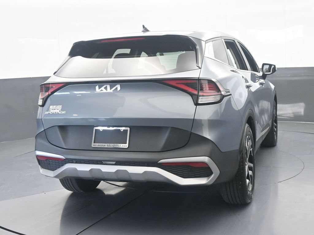 Used 2023 Kia Sportage EX FWD image 5
