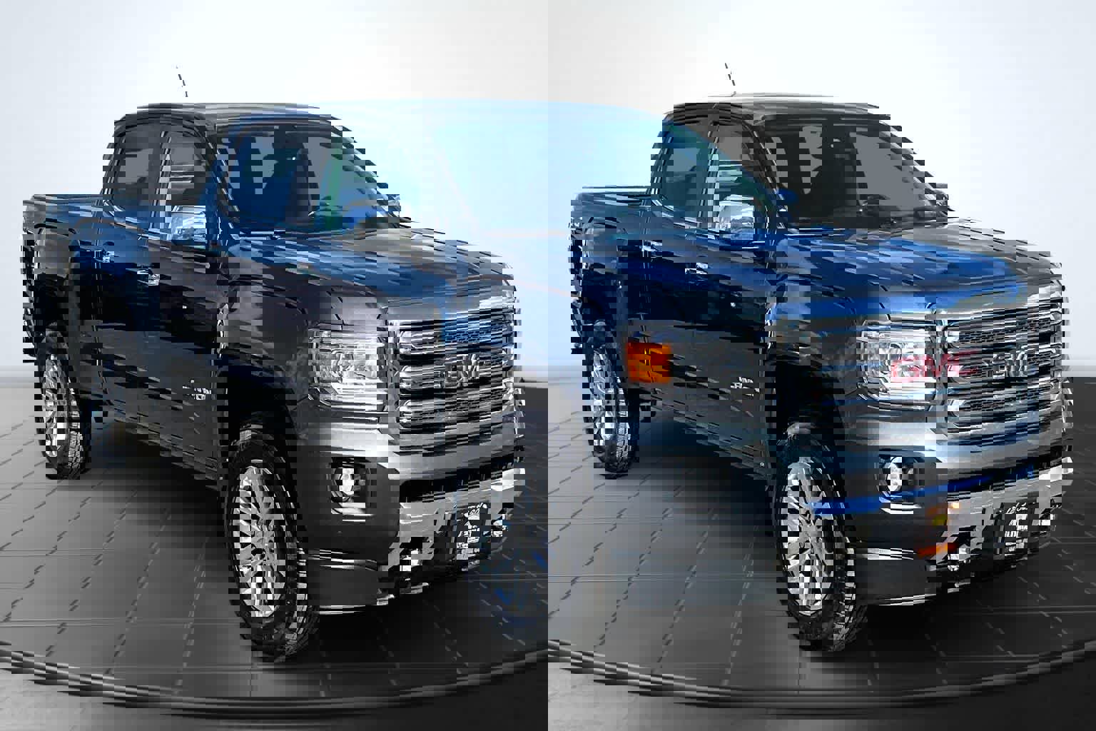 Used 2017 GMC Canyon SLT w/ Driver Alert Package image 22