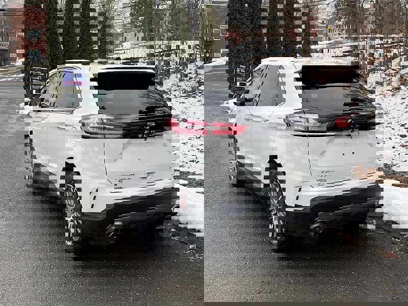 Certified 2022 Ford Edge Titanium w/ Cargo Accessory Package image 6