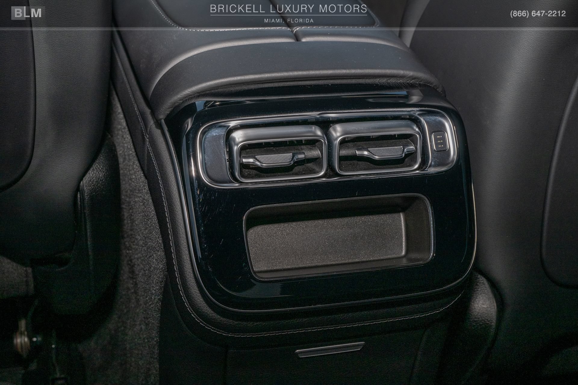 Used 2024 Mercedes-Benz S 580 4MATIC Sedan w/ AMG Line image 17