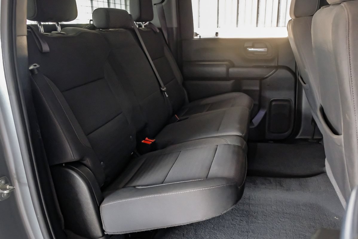Used 2024 Chevrolet Silverado 2500 Custom w/ Custom Value Package AWD/4WD image 34