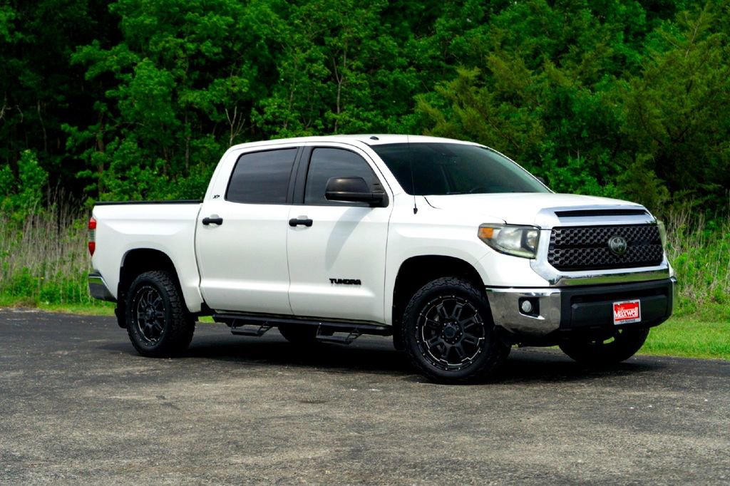 Used 2018 Toyota Tundra SR5 w/ SR5 Upgrade Package