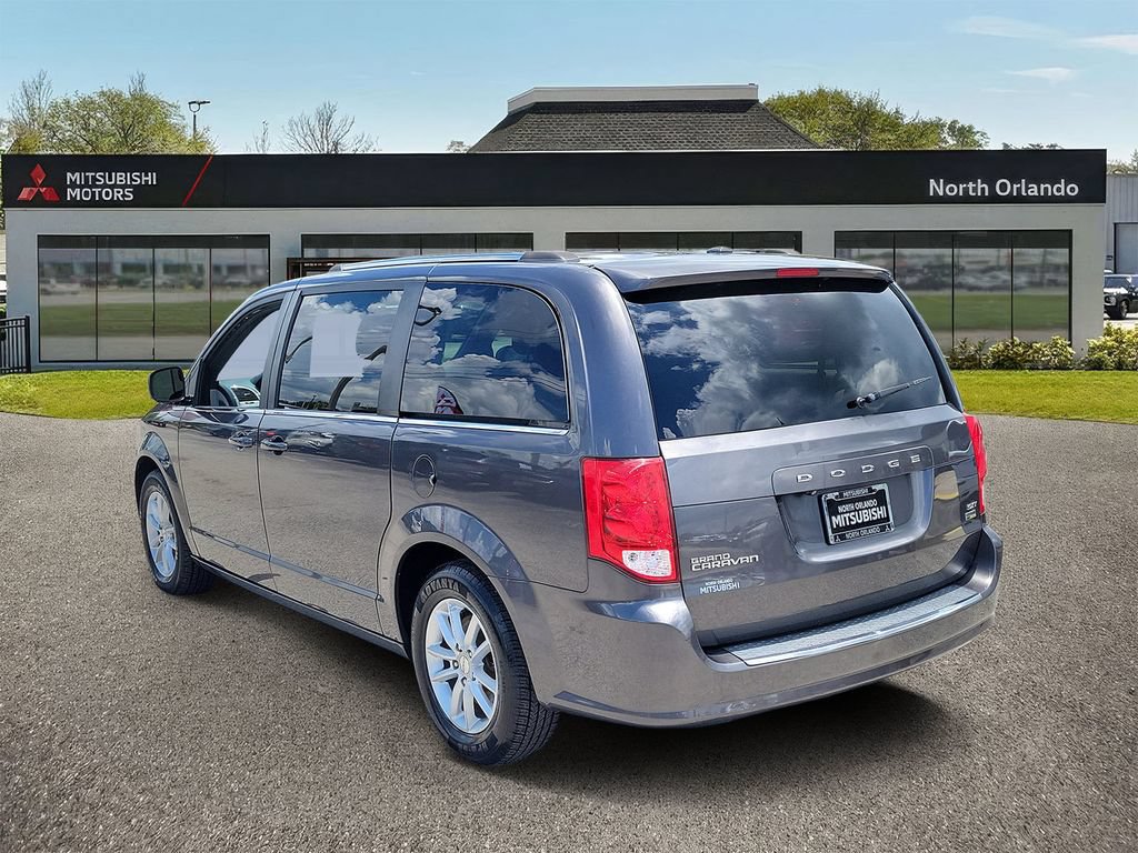 Used 2019 Dodge Grand Caravan SXT FWD image 2