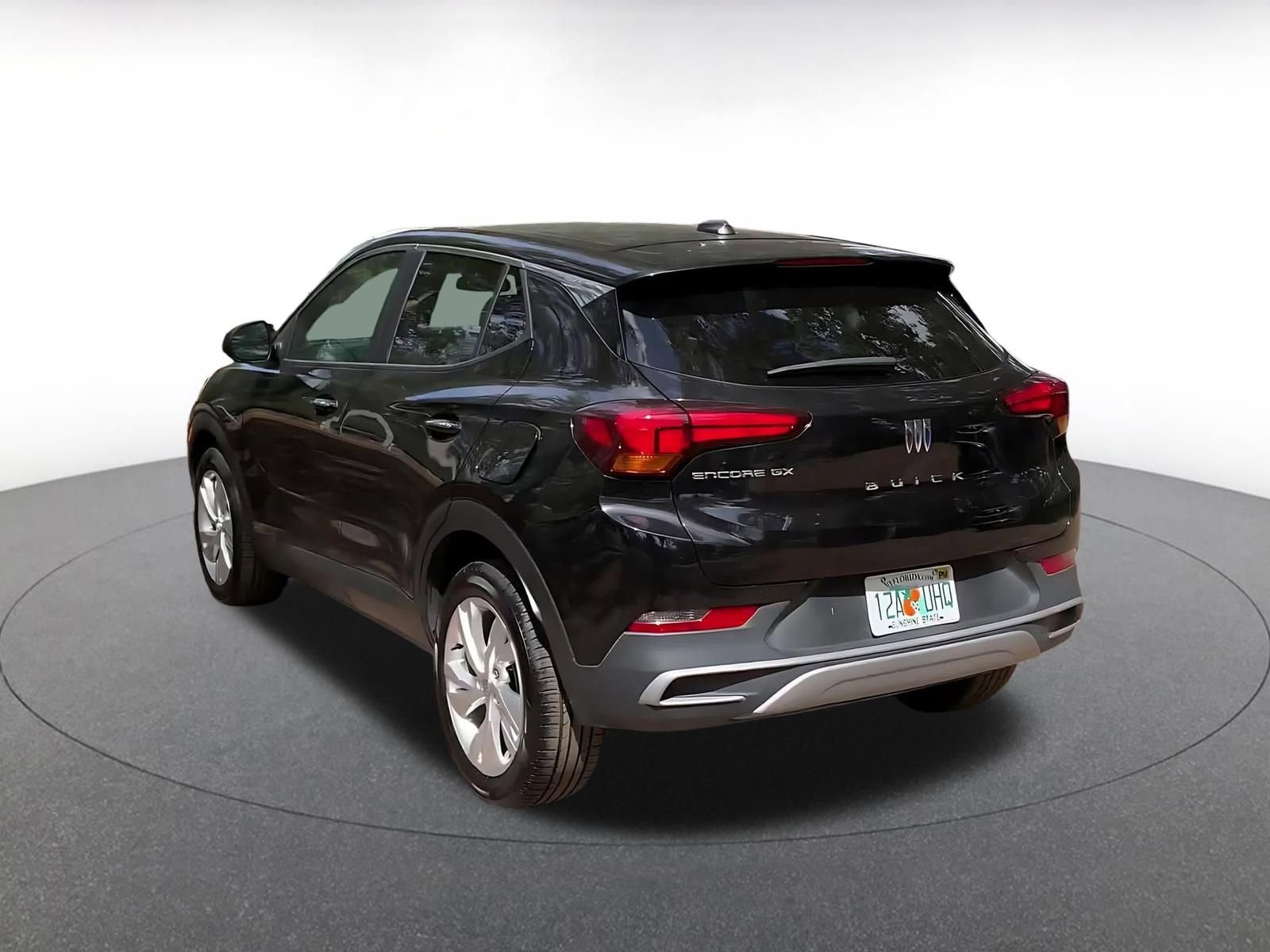 Used 2025 Buick Encore GX Preferred FWD image 11