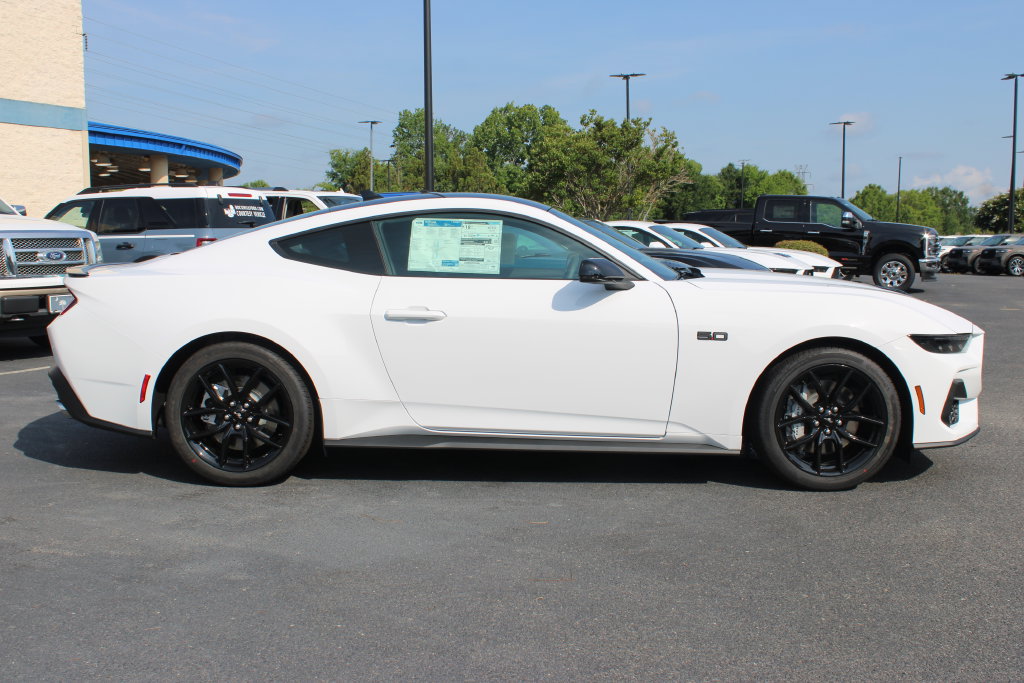 New 2026 Ford Mustang GT Premium RWD image 18