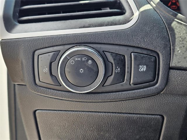 Used 2023 Ford Edge SEL w/ Sport Appearance Package AWD/4WD image 19