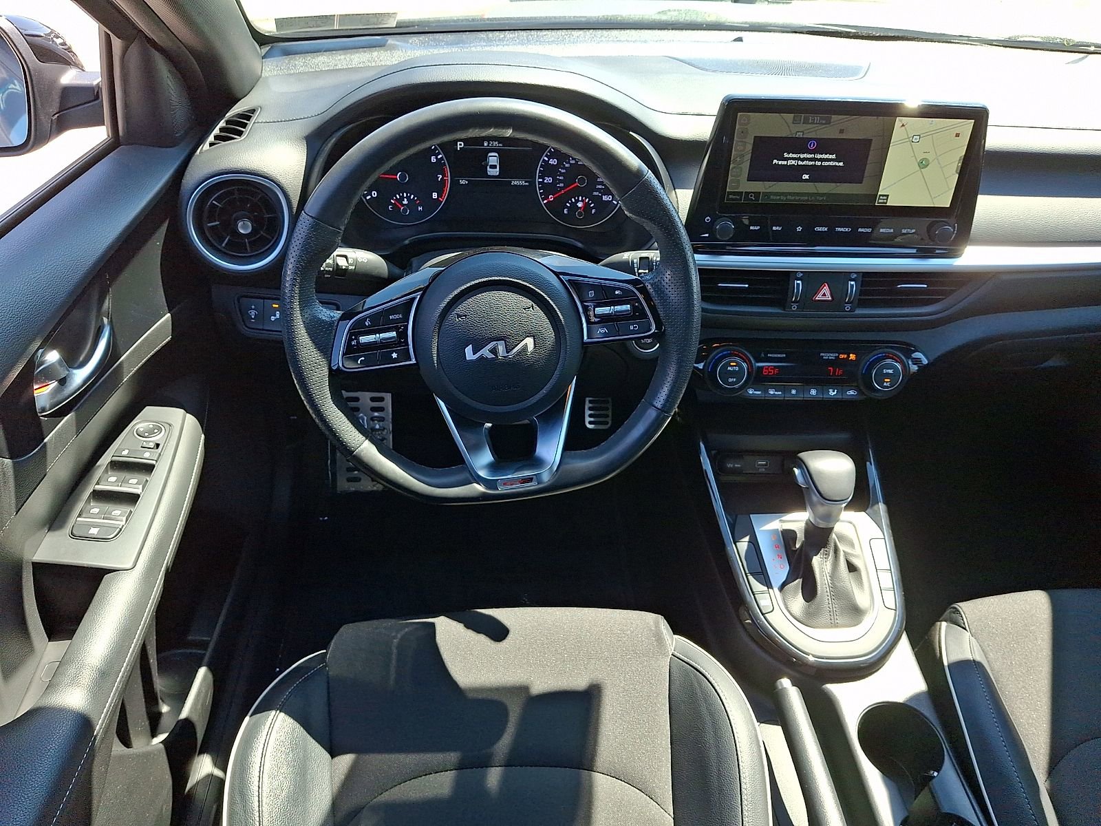 Used 2023 Kia Forte GT-Line image 12