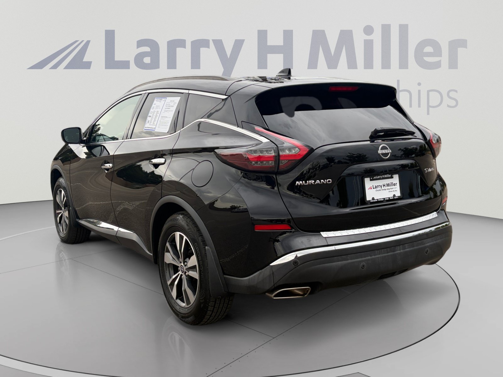 Used 2023 Nissan Murano SV AWD/4WD image 4
