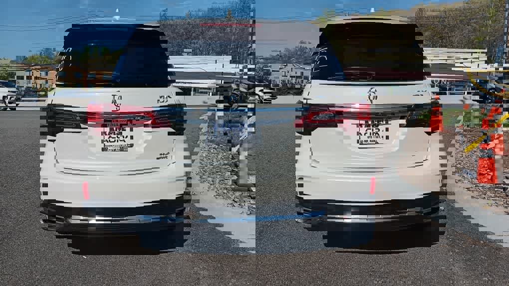 Used 2019 Acura MDX SH-AWD image 4