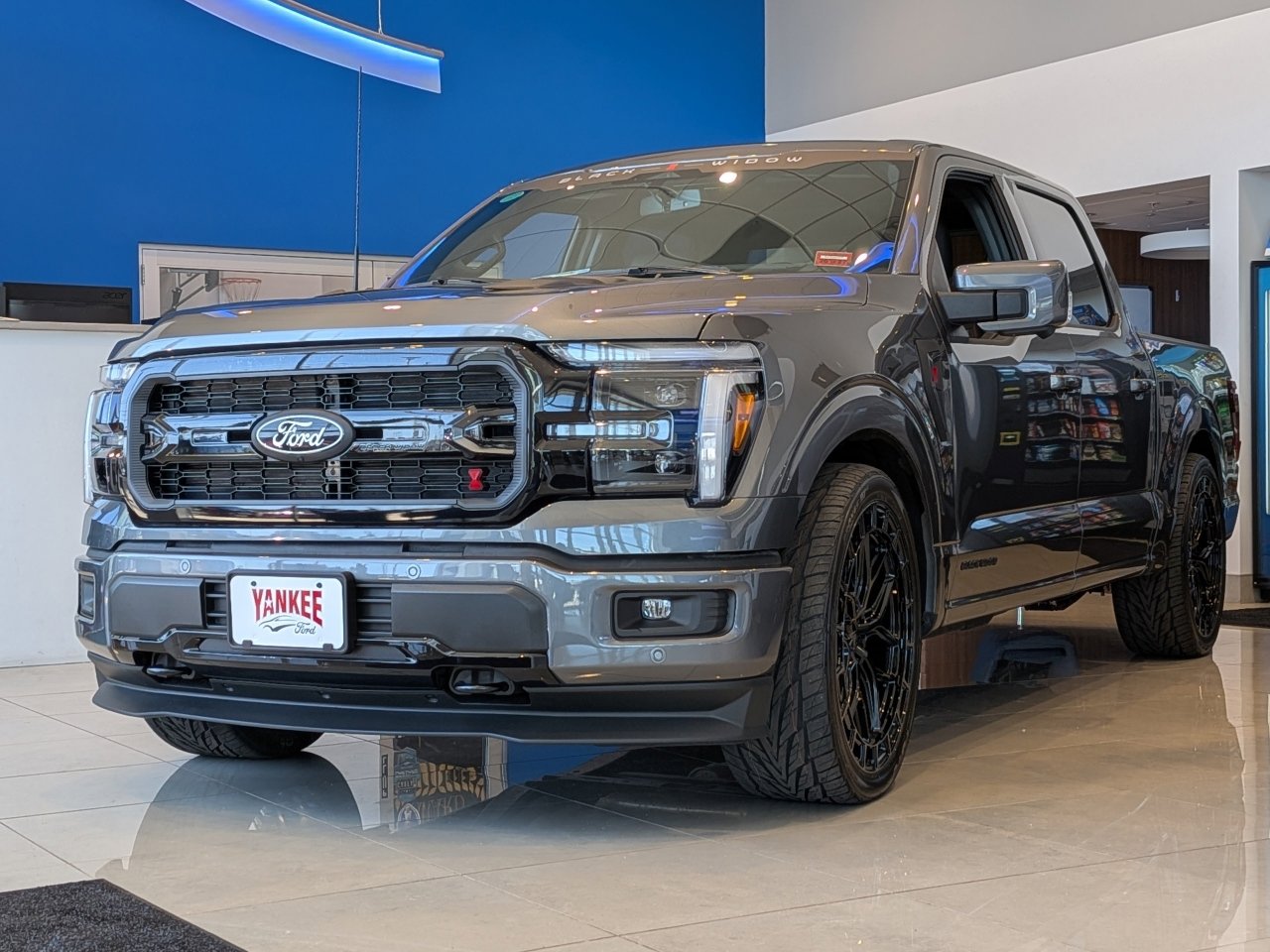 New 2026 Ford F150 Lariat w/ Equipment Group 502A High AWD/4WD image 6