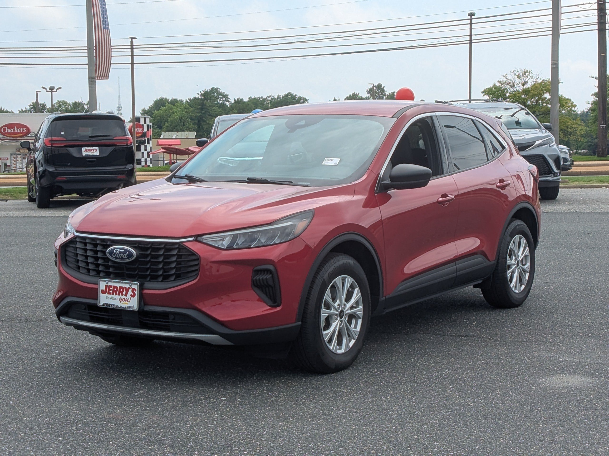 Used 2023 Ford Escape Active w/ Tech Pack #1 AWD/4WD image 4