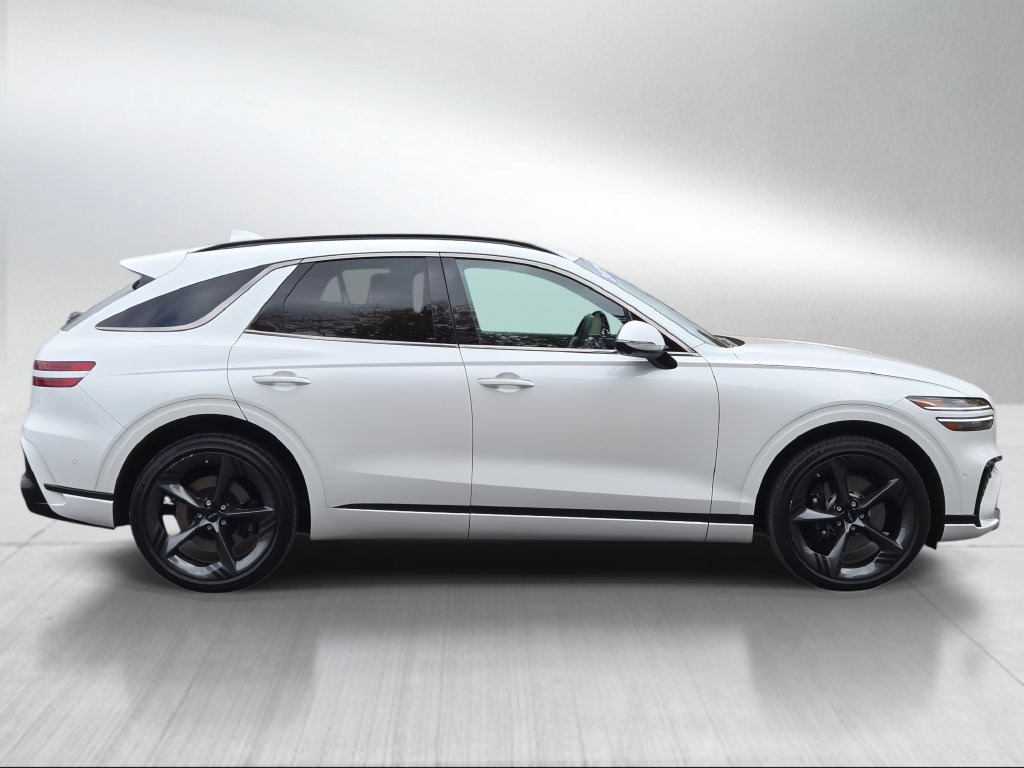 Used 2026 Genesis GV70 3.5T Sport Prestige AWD/4WD image 3
