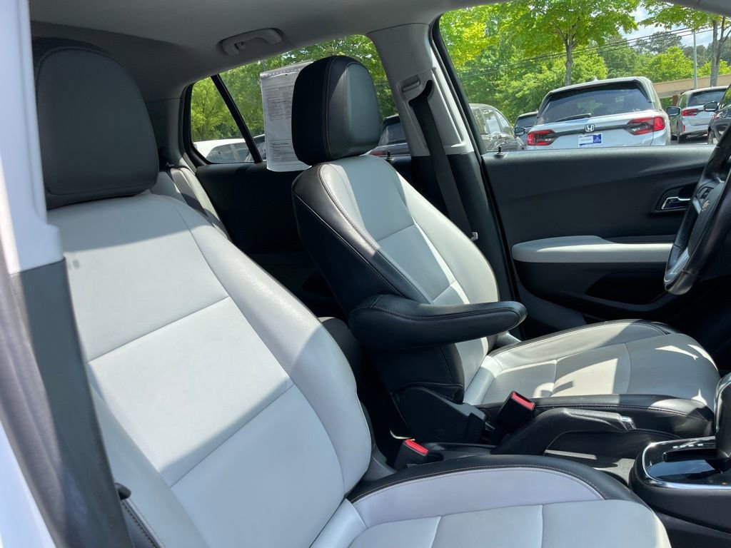 Used 2017 Chevrolet Trax Premier FWD image 31