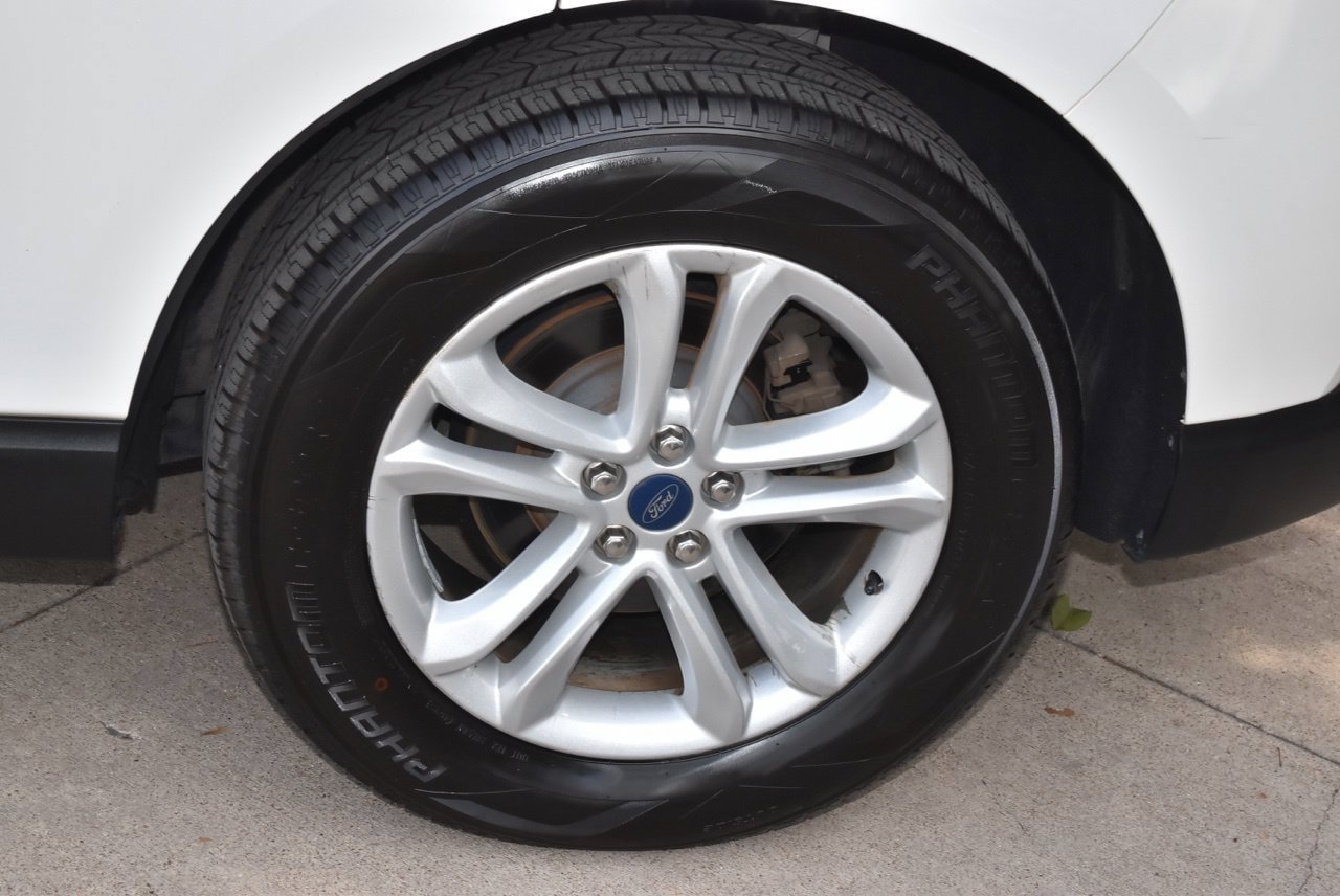 Used 2020 Ford Edge SEL w/ Convenience Package FWD image 36