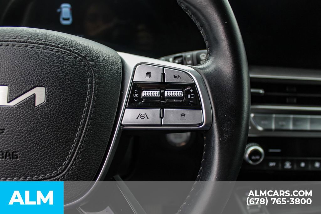 Used 2025 Kia Telluride S FWD image 30
