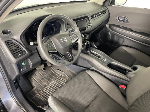 Certified 2019 Honda HR-V LX image 2